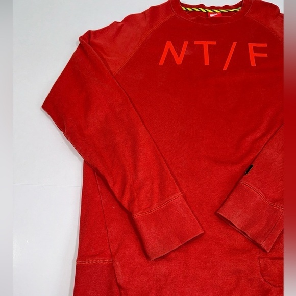 Nike Mens Track And Field Crewneck Sweatshirt Orange Large - Picture 5 of 8
